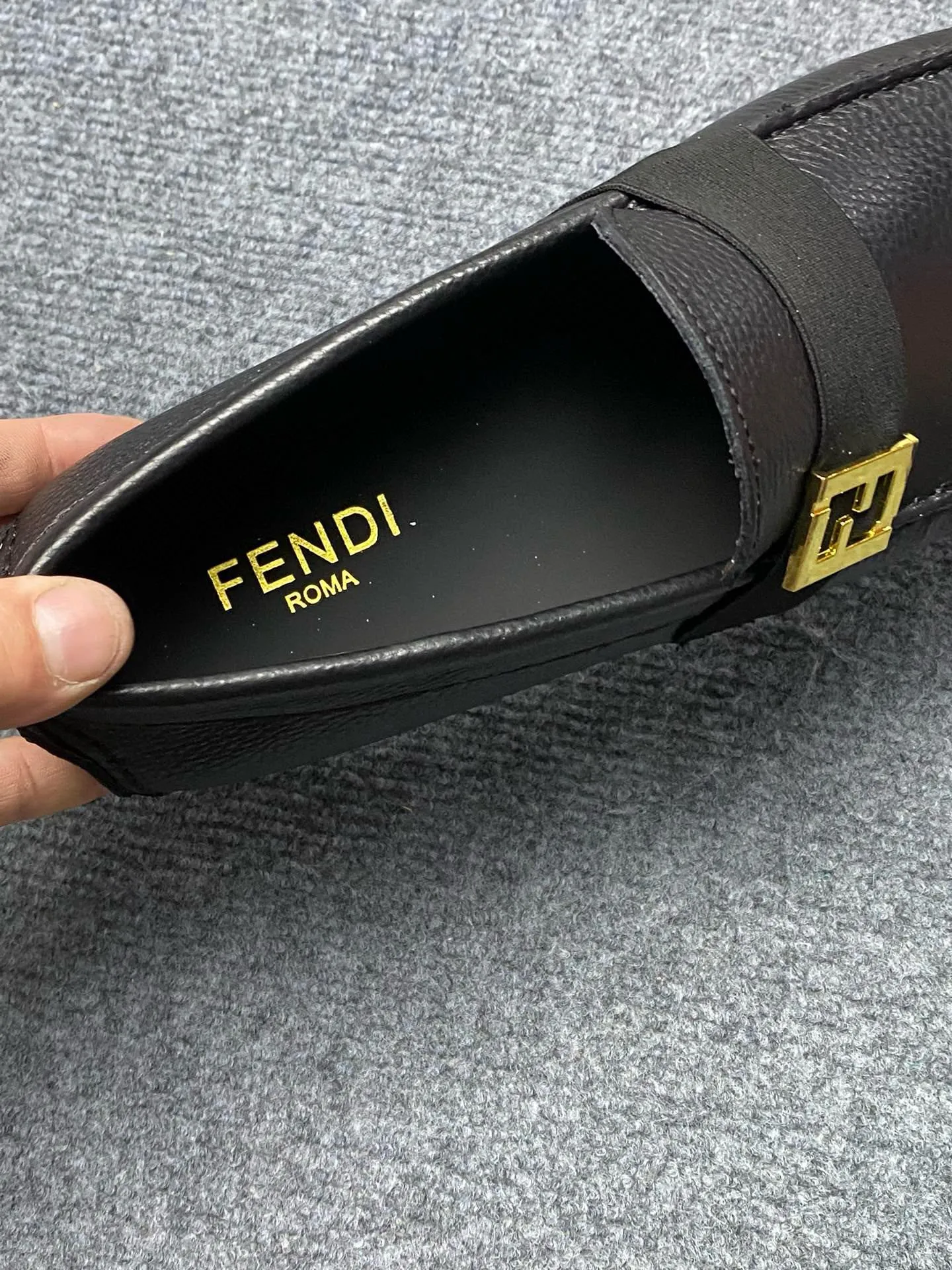 Men's Men's Shoes Men's Men's Shoes 💰700FENDI Fendi Men's Shoes are breathable and comfortable. Original development. Counters copy one to one. Imported cowhide. Niuri. 38 to 44. (can be ordered at 45.46. No returns or exchanges)
